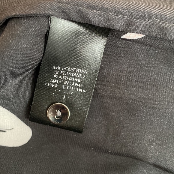 RW and Company, extra small ladies swan blouse in black and white. - Picture 6 of 8